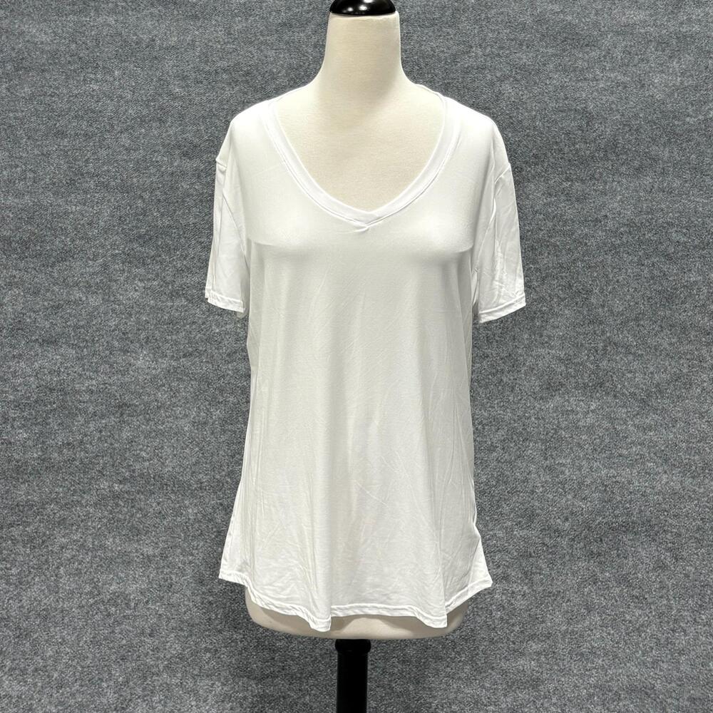 Danskin Shirt Womens XL White V Neck Short Sleeve Lightweight Stretch Activewear